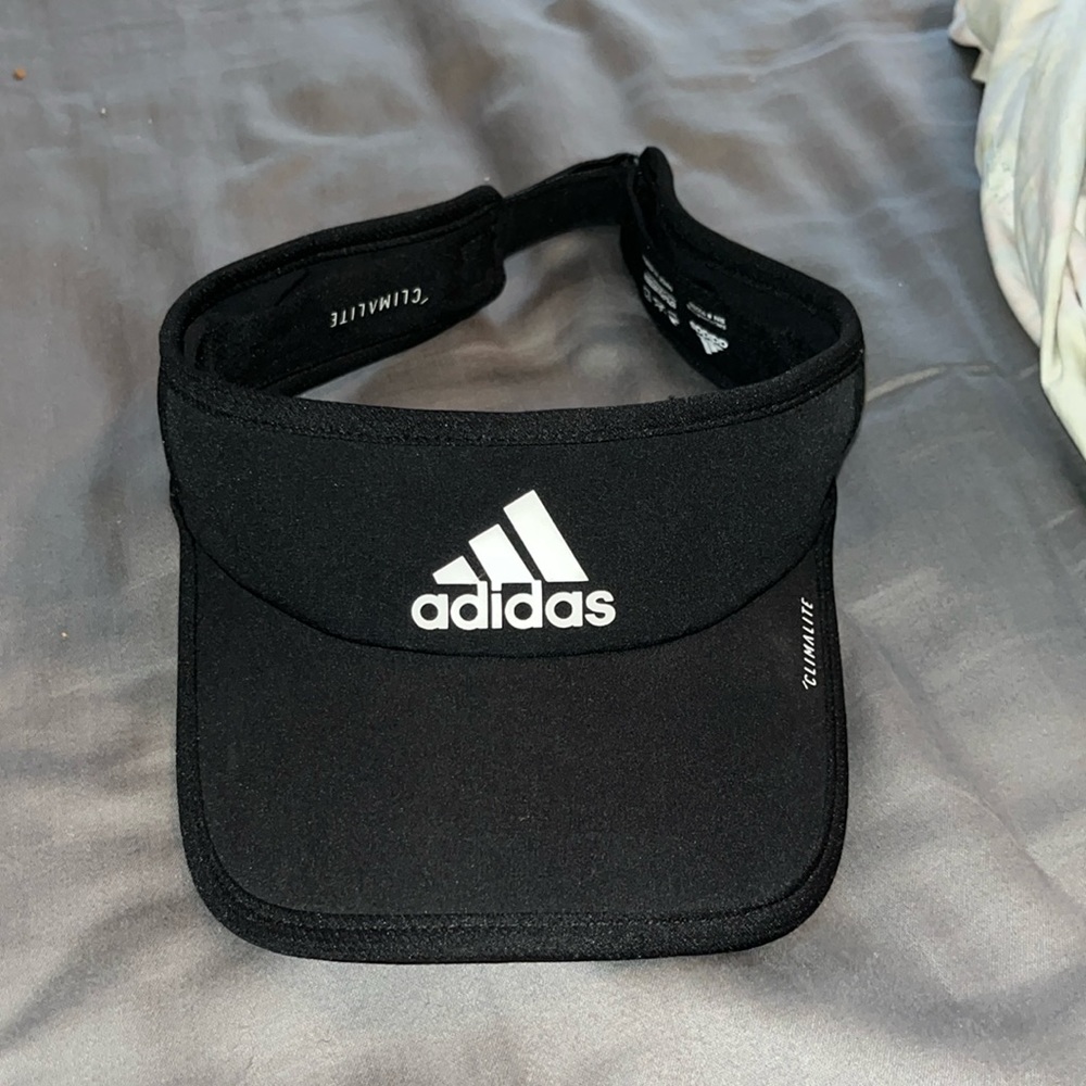 adjustable black adidas visor